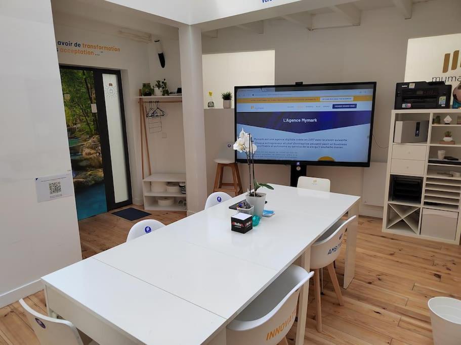 Superbe Appartement Avec Espace De Travail Nogent-sur-Marne Exterior foto