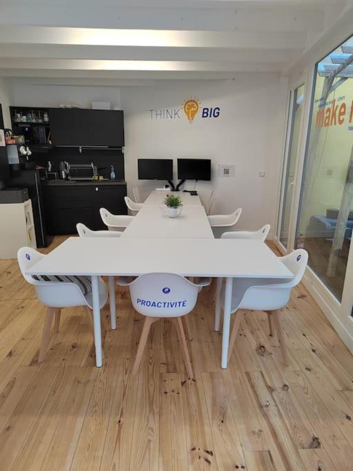 Superbe Appartement Avec Espace De Travail Nogent-sur-Marne Exterior foto